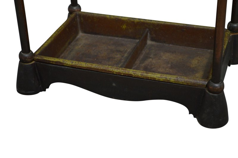 William Tonks And Sons Umbrella Stand - Image 9